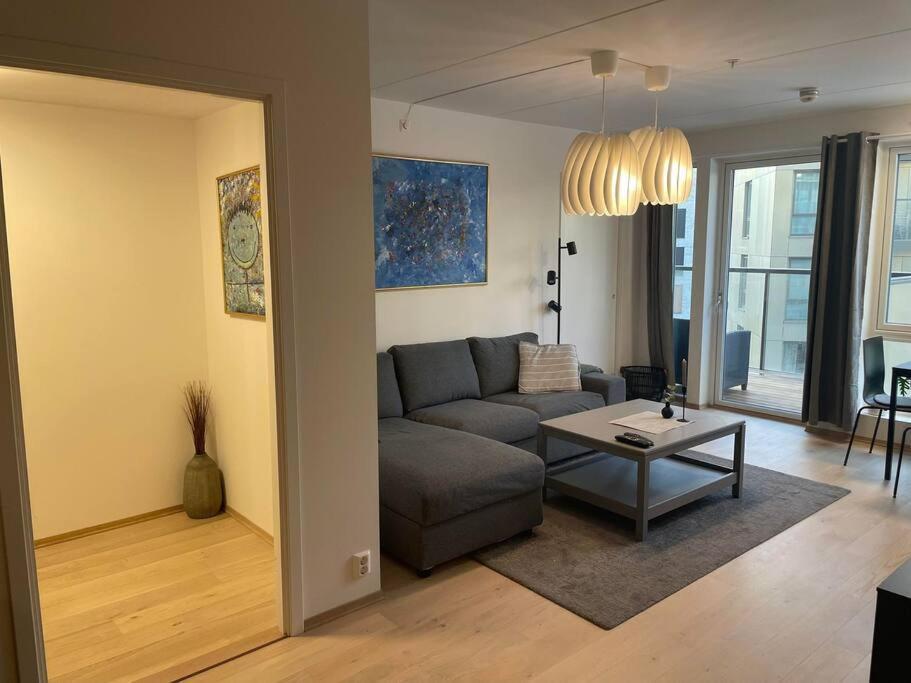 Apartamento Nydalen/Storo- Ved T-Banestasjon Oslo Exterior foto