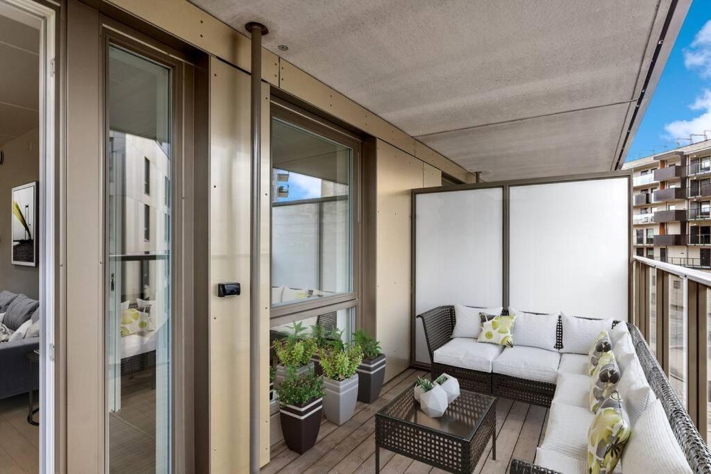 Apartamento Nydalen/Storo- Ved T-Banestasjon Oslo Exterior foto