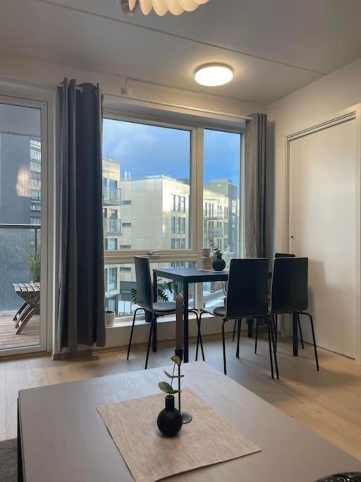 Apartamento Nydalen/Storo- Ved T-Banestasjon Oslo Exterior foto